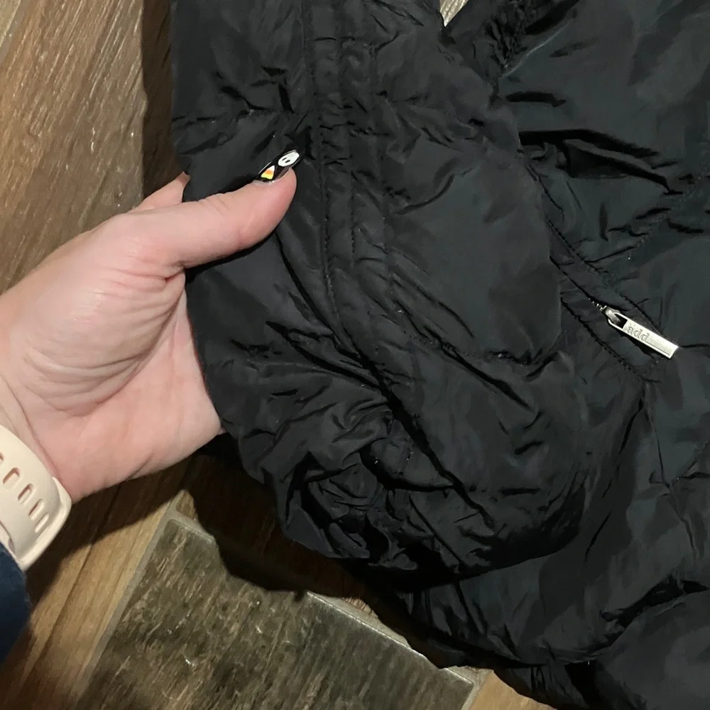 Add Down Women's Black Puffer Jacket - Picture 5 of 7